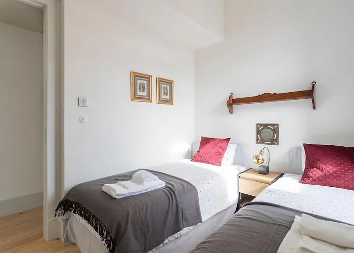 Baixa Luxury Penthouse - Stunning Downtown Views