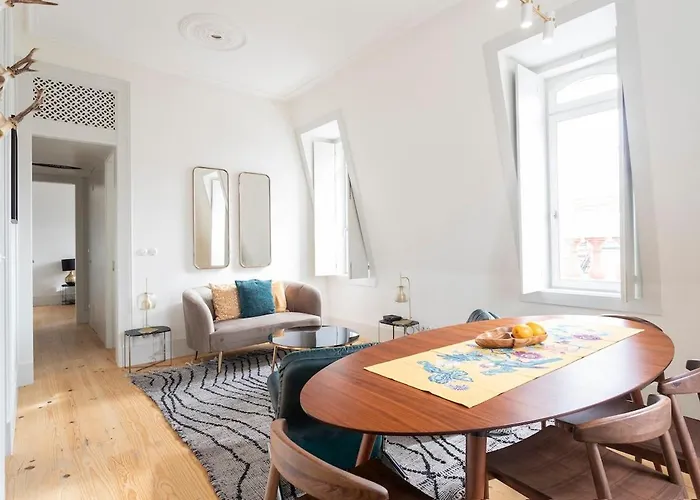 Baixa Luxury Penthouse - Stunning Downtown Views