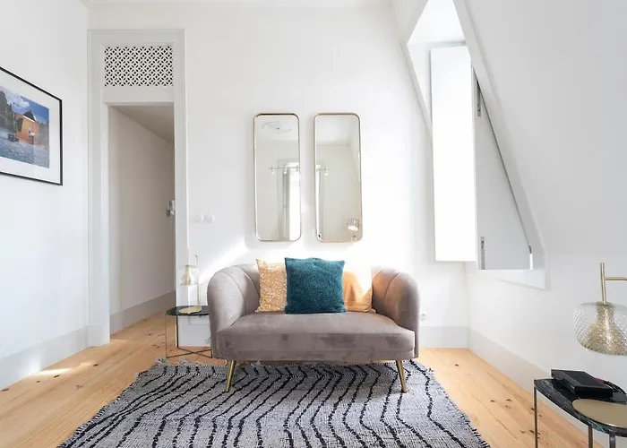 Baixa Luxury Penthouse - Stunning Downtown Views
